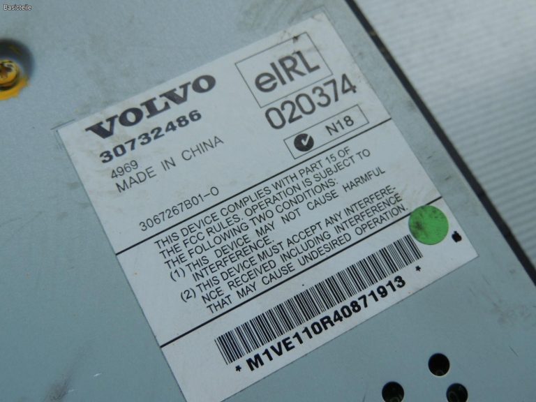 Volvo S40 II V50 XC90 Pastiprinātāja audio vadības bloks 30732486 AUDIOMODULE