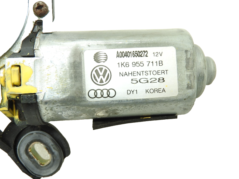 Aizmugurējā stikla tīrītāja motors Aizmugurējā stikla tīrītāja motors VW Golf 5 Plus Passat B6 1K6955711B