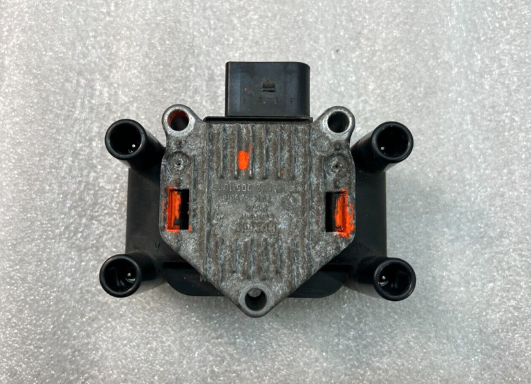 Volkswagen Audi Audi Seat aizdedzes spole aizdedzes kabelis aizdedzes modulis 032905106B