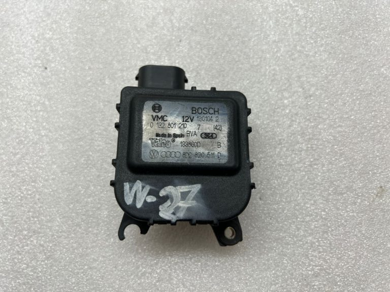 VW Apsildes atloka servomotors 8d2820511e