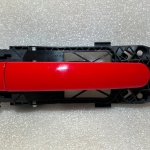 Volkswagen Polo aizmugurējais ārējais rokturis D8 / P3G flash sarkans 5n0837205