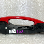 Volkswagen Polo aizmugurējais ārējais rokturis D8 / P3G flash sarkans 5n0837205