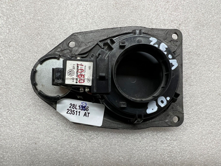 Volkswagen oriģinālais skaļruņa zemfrekvences skaļrunis 1T0035411P