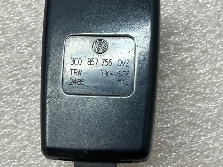 VW passat priekšējā labās drošības jostas sprādze 3c0857756 3C0857756EQVZ