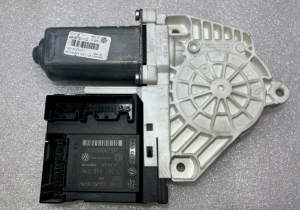 VW Logu regulatora motors priekšējais kreisais 1K0959702AE