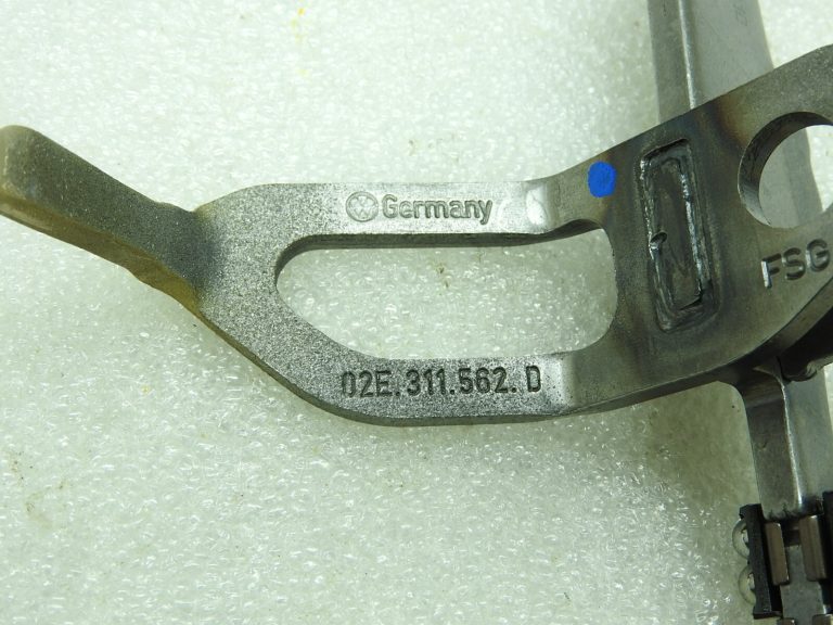 AUDI SEAT SKODA VW DSG DQ250 pārslēgšanas dakša ar slīdēšanas lodītēm Pārslēgšanas dakša 02E311562D