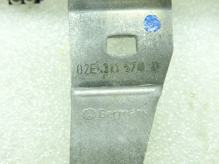 AUDI SEAT SKODA VW DSG DQ250 pārslēgšanas dakša ar slīdēšanas lodītēm Pārslēgšanas dakša 02E311570D