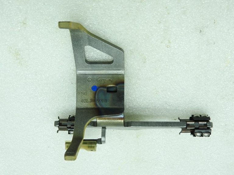 AUDI SEAT SKODA VW DSG DQ250 pārslēgšanas dakša ar slīdēšanas lodītēm Pārslēgšanas dakša 02E311549D