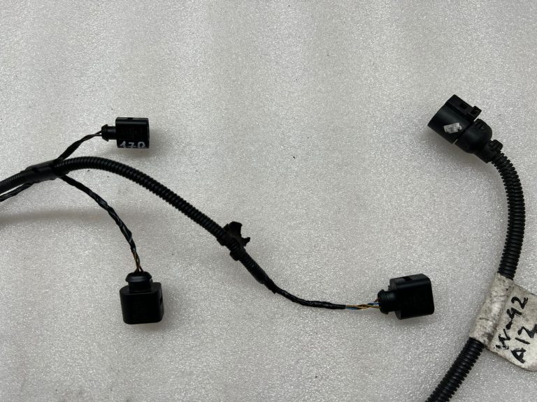 Volkswagen golf V elektroinstalācijas instalācija aizmugurējais stāvvietas atbalsts PDC 1K6971104E