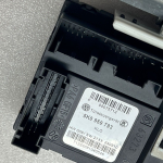 VW logu regulatora motora durvju vadības bloks priekšējais labais 5k0959793 5N0959702E