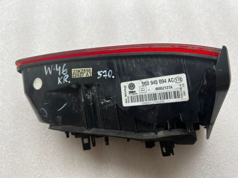 WV Golf VII aizmugurējais kreisais aizmugurējais lukturis 5g0945094ac