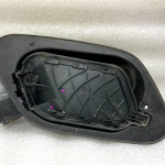Volkswagen Golf VII degvielas uzpildes vāka korpuss 5G0809857