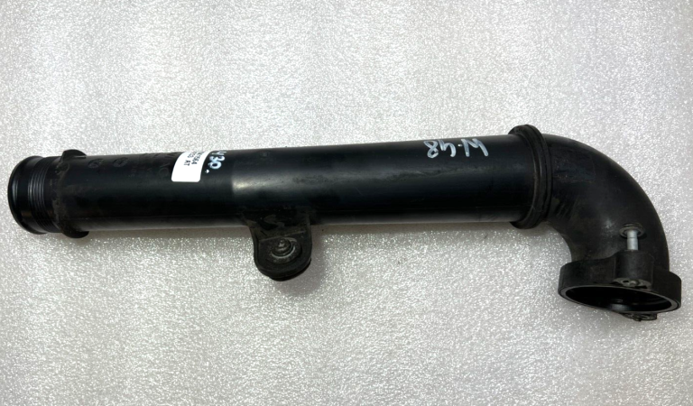 Volkswagen Skoda Audi motora turbo gaisa ieplūdes caurule 04l145770h