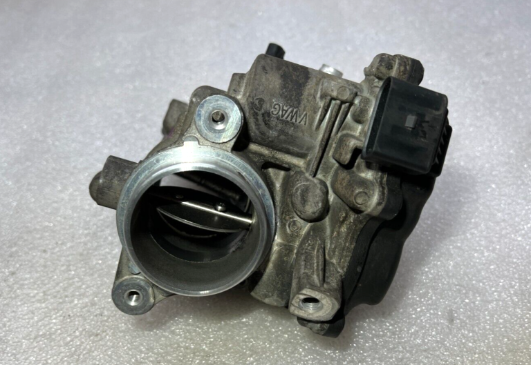 VW Audi Audi Skoda Skoda Seat droseļvārsts droseļvārsta vadības elements 04L128063AA