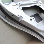 Volkswagen Golf VI Kombi aizmugurējās kreisās durvis kreisās – Krāsa – 8E / A7W