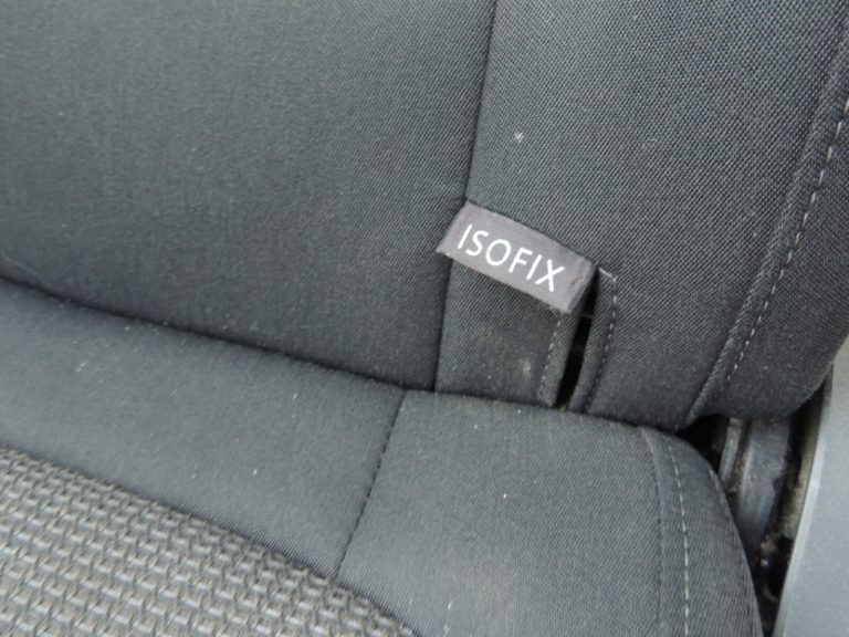 VW Sharan 7N Aizmugurējais kreisais sēdeklis ISOFIX JJ / N2N