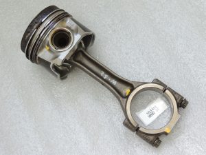 Volkswagen Audi SEAT 2.0TDi CFFE CFFA CFFB CFGB CFGC Шатун с поршнем