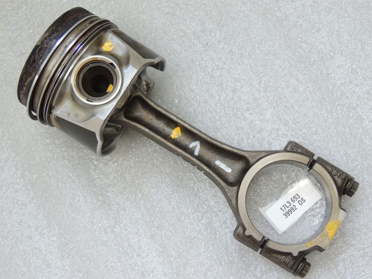 Volkswagen Audi SEAT 2.0TDi CFFE CFFA CFFB CFGB CFGC Savienotājstienis ar virzuli