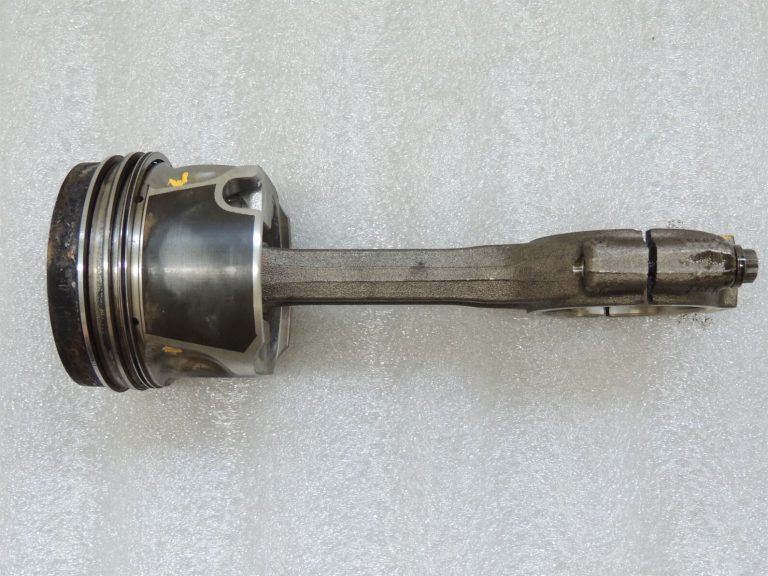 Volkswagen Audi SEAT 2.0TDi CFFE CFFA CFFB CFGB CFGC Savienotājstienis ar virzuli