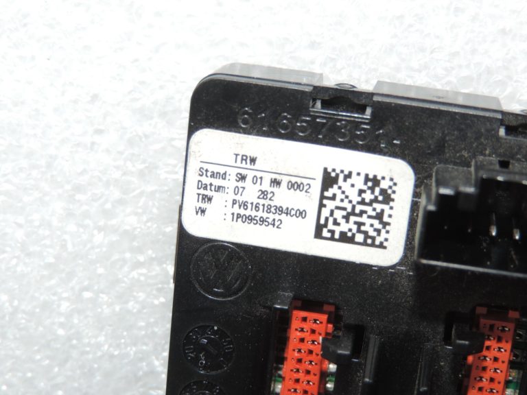 Oriģināls VW Tiguan 5N Touran 1T daudzfunkcionālā stūres vadības bloks 1K0959542B