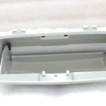 Oriģināls Volkswagen Tiguan 5N Passat B6 Golf 6 stiklu nodalījums 1K0868837G