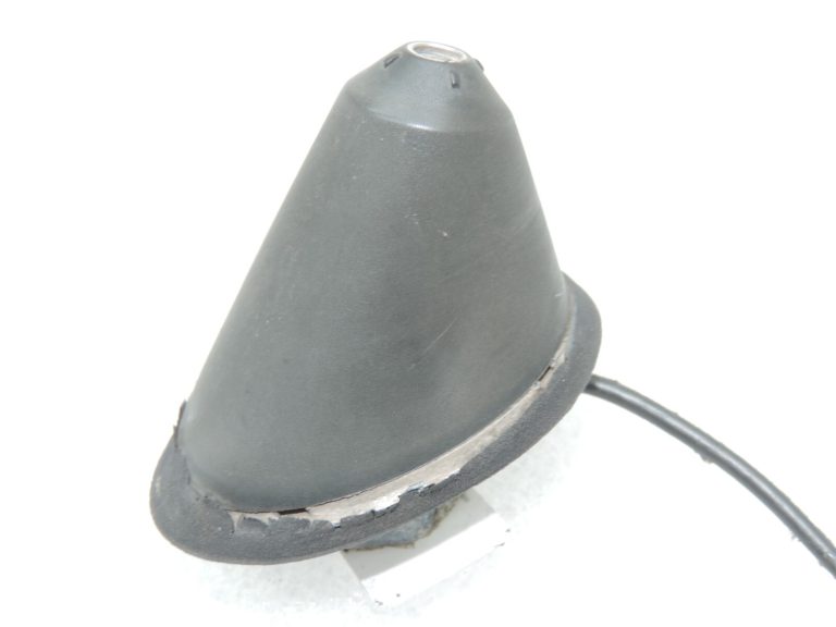 Oriģinālais VW Tiguan 5N Golf 5 jumta antenas antenas bāze 1K0035501