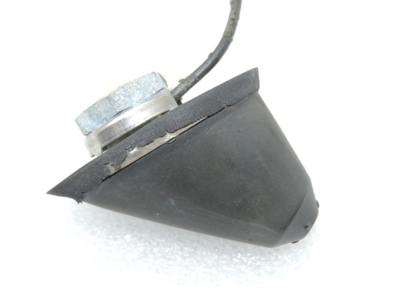Oriģinālais VW Tiguan 5N Golf 5 jumta antenas antenas bāze 1K0035501