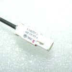 Oriģinālais VW Tiguan 5N Golf 5 jumta antenas antenas bāze 1K0035501