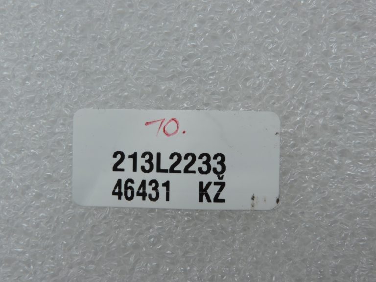 Oriģinālais VW Tiguan 5N Golf 5 jumta antenas antenas bāze 1K0035501