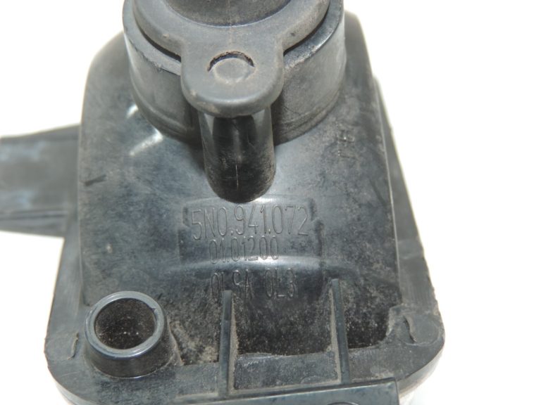 Oriģināls VW Tiguan 5N aizmugurējais atpakaļgaitas lukturis aizmugurējais labais 5N0941072 5N0941072A
