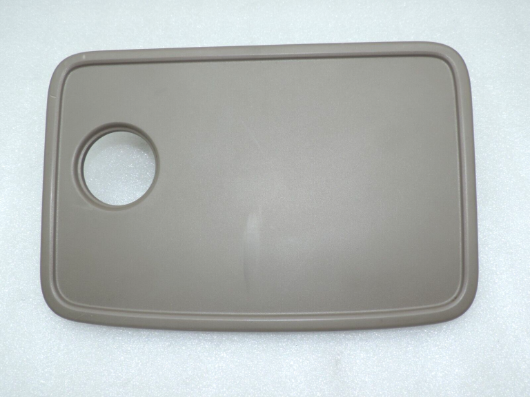 Oriģinālais VW Tiguan 5N atzveltnes atlokāms galds Latte Macchiato Brown 1T0881861E