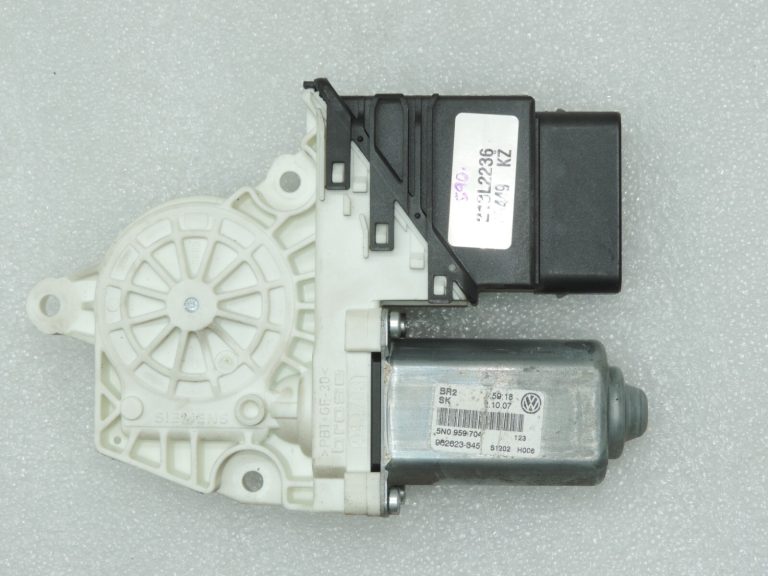 Oriģinālais VW Tiguan 5N Logu regulatora motors aizmugurējais labais 5N0959704D 5N0959704 5N0959704