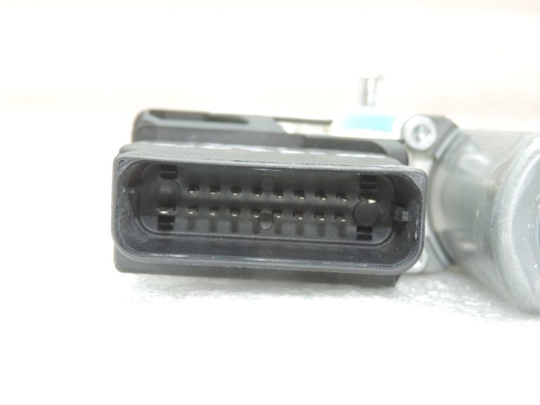 Oriģinālais VW Tiguan 5N Logu regulatora motors aizmugurējais labais 5N0959704D 5N0959704 5N0959704