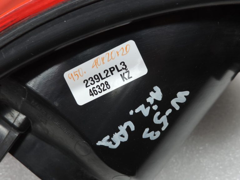 Oriģinālais Volkswagen Tiguan 5N ārējais labais aizmugurējais lukturis 5N0945112D