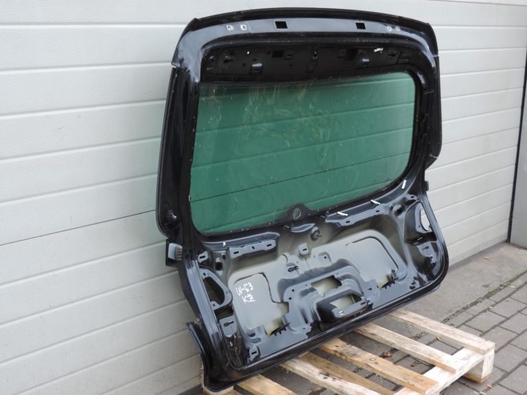 Volkswagen Tiguan 5N (2007-2012) aizmugurējā durvju konstrukcija LC9X Deep Black 5N0827025G