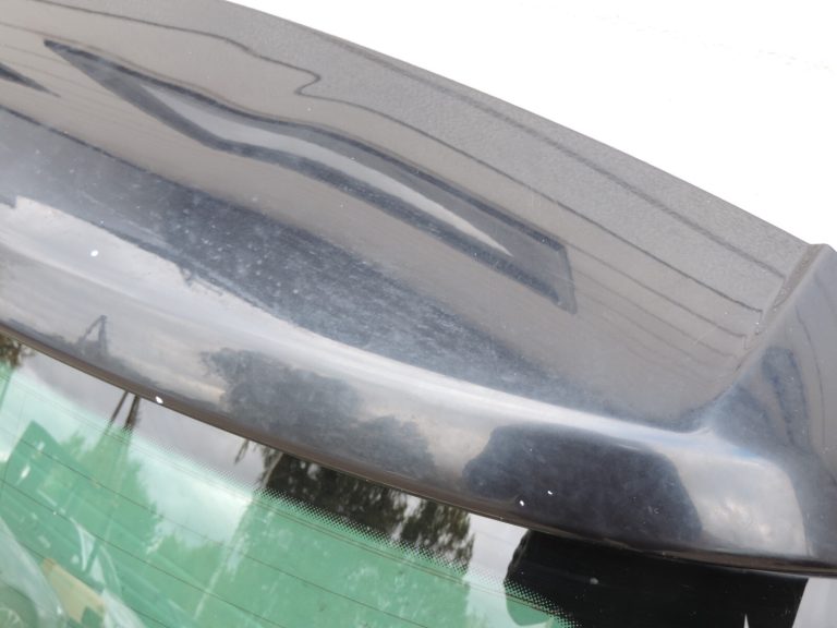 Volkswagen Tiguan 5N (2007-2012) aizmugurējā durvju konstrukcija LC9X Deep Black 5N0827025G