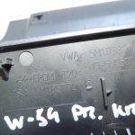 Oriģinālais Volkswagen Tiguan 5N Noliktava kreisajā cimdu nodalījumā 5M1857921F
