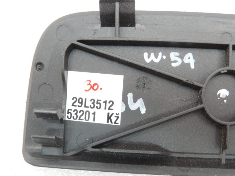 Oriģinālā Volkswagen Tiguan 5N aizmugurējo durvju iekšējā apdare kreisā 5N0867657