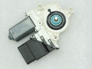 Oriģinālais Volkswagen Tiguan 5N aizmugurējā kreisā loga regulatora motors 5N0959703B