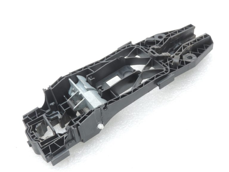 Oriģinālais Volkswagen Tiguan 5N ārējo durvju rokturis, aizmugurējais kreisais 5N0839885H