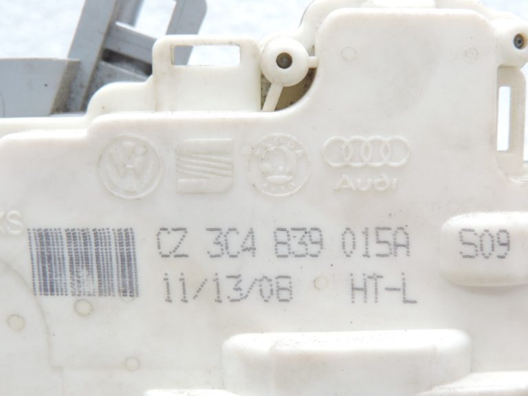 Oriģināls Audi Q7 4L Aizmugures kreiso durvju slēdzene 3C4839015A