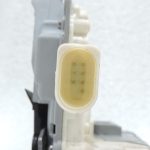 Oriģināls Audi Q7 4L Aizmugures kreiso durvju slēdzene 3C4839015A