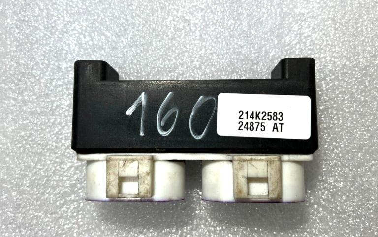 Volkswagen Transporter dzesēšanas ventilatora vadības relejs 701919506