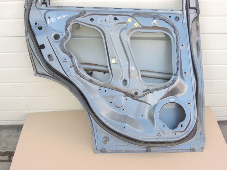 HONDA CR-V III Aizmugurējās kreisās durvis kreisās – Krāsa – Sparkle Gray Pearl – NH684P