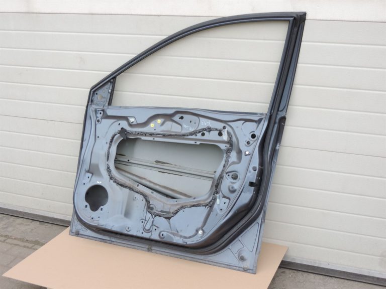 HONDA CR-V III Priekšējās labās durvis priekšējās labās durvis – Krāsa – Sparkle Gray Pearl – NH684P