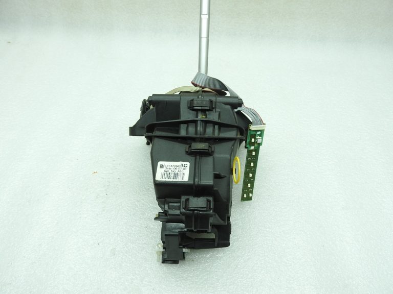 Opel Zafira B pārnesumu pārslēgšanas svira automātiskā pārnesumkārba AF40 13142071 13142068