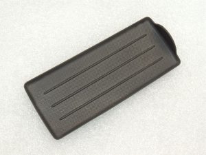 Opel Zafira C tuneļa konsole centrālā konsole aizmugurējais glabāšanas nodalījums gumijas paklājiņš 13301902