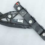 Opel Zafira C Oriģinālais aizmugurējā labā bampera kronšteins 13300739