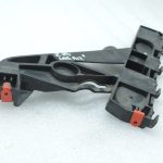 Opel Zafira C Oriģinālais aizmugurējā labā bampera kronšteins 13300739