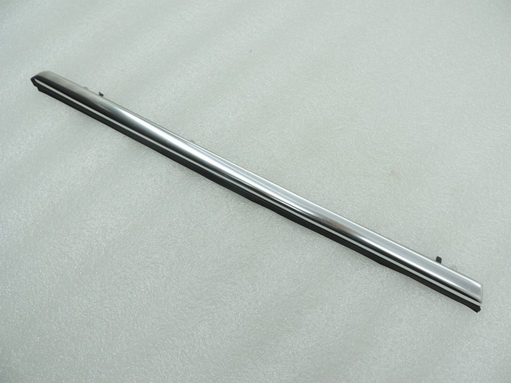 Opel Zafira C front right fender window molding door molding trim aluminum